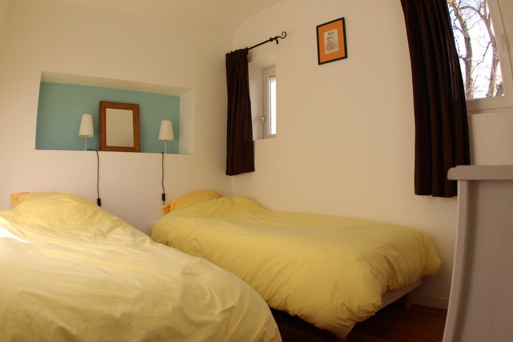Second bedroom of La Boulangerie cottage at Château de Flottemanville