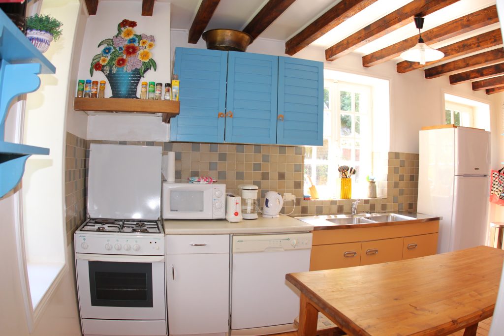 Kitchen of La Ferme cottage at Château de Flottemanville
