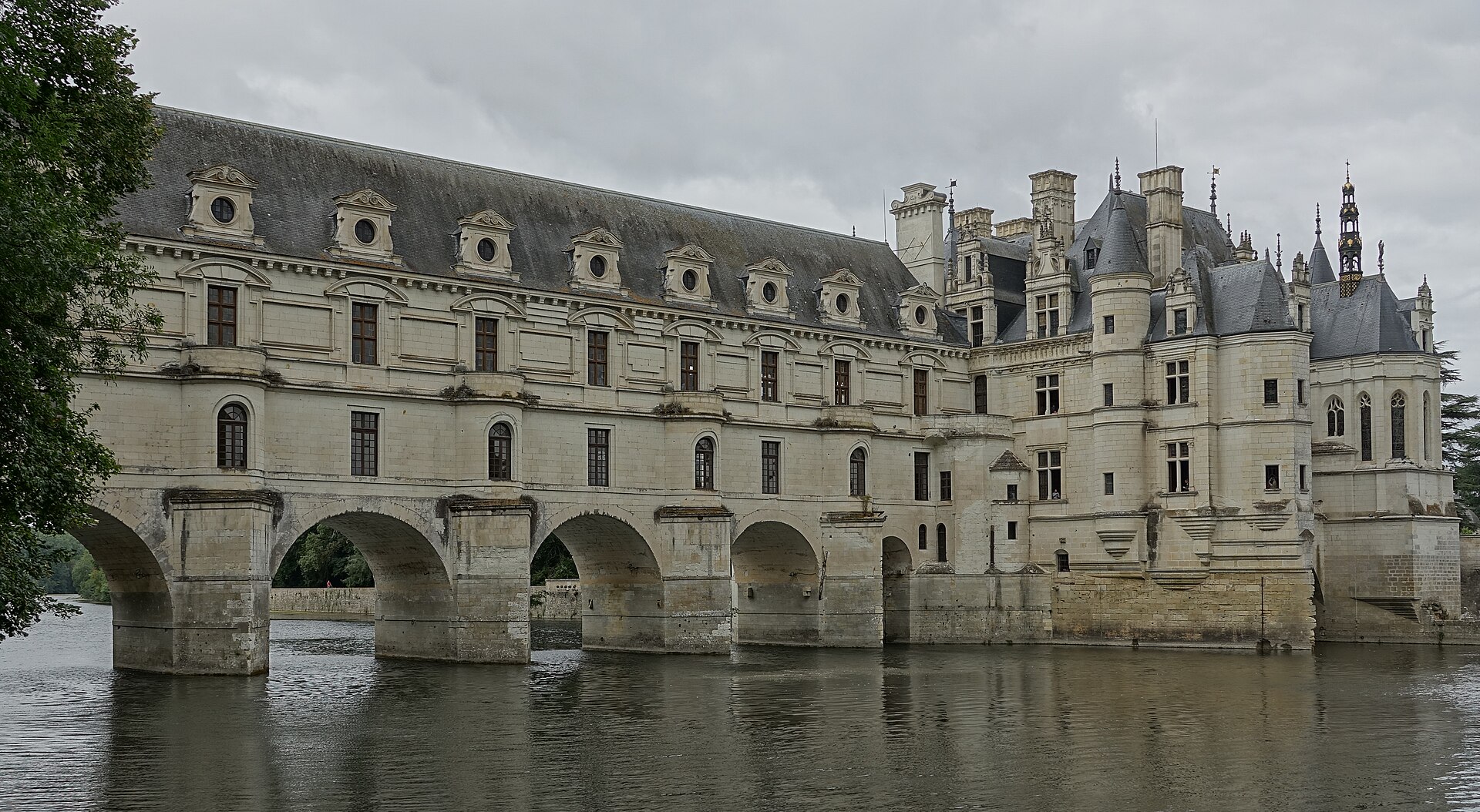 Cherbourg to the Loire and the Dordogne: where to break the drive