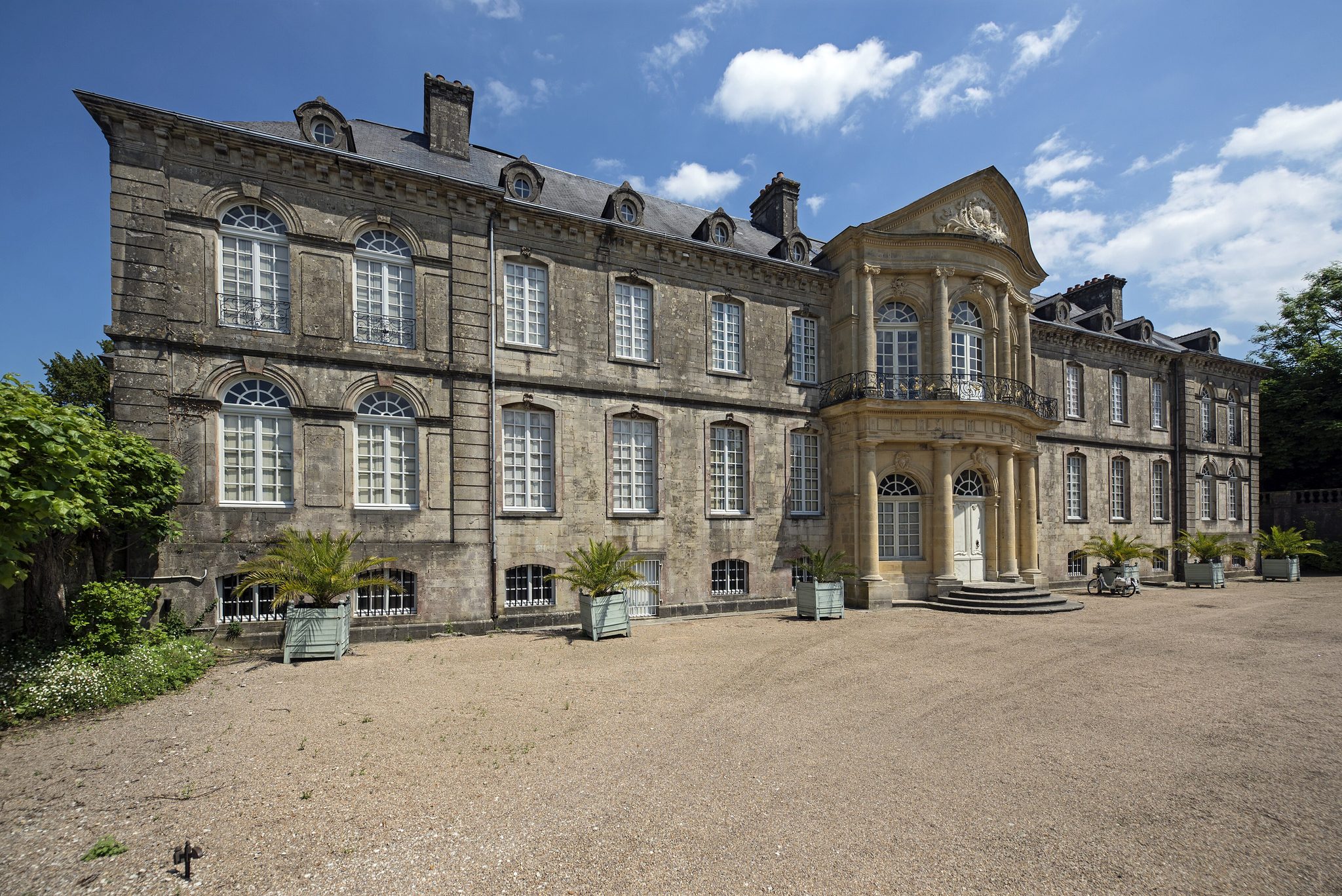 Valognes, het kleine Versailles van Normandië
